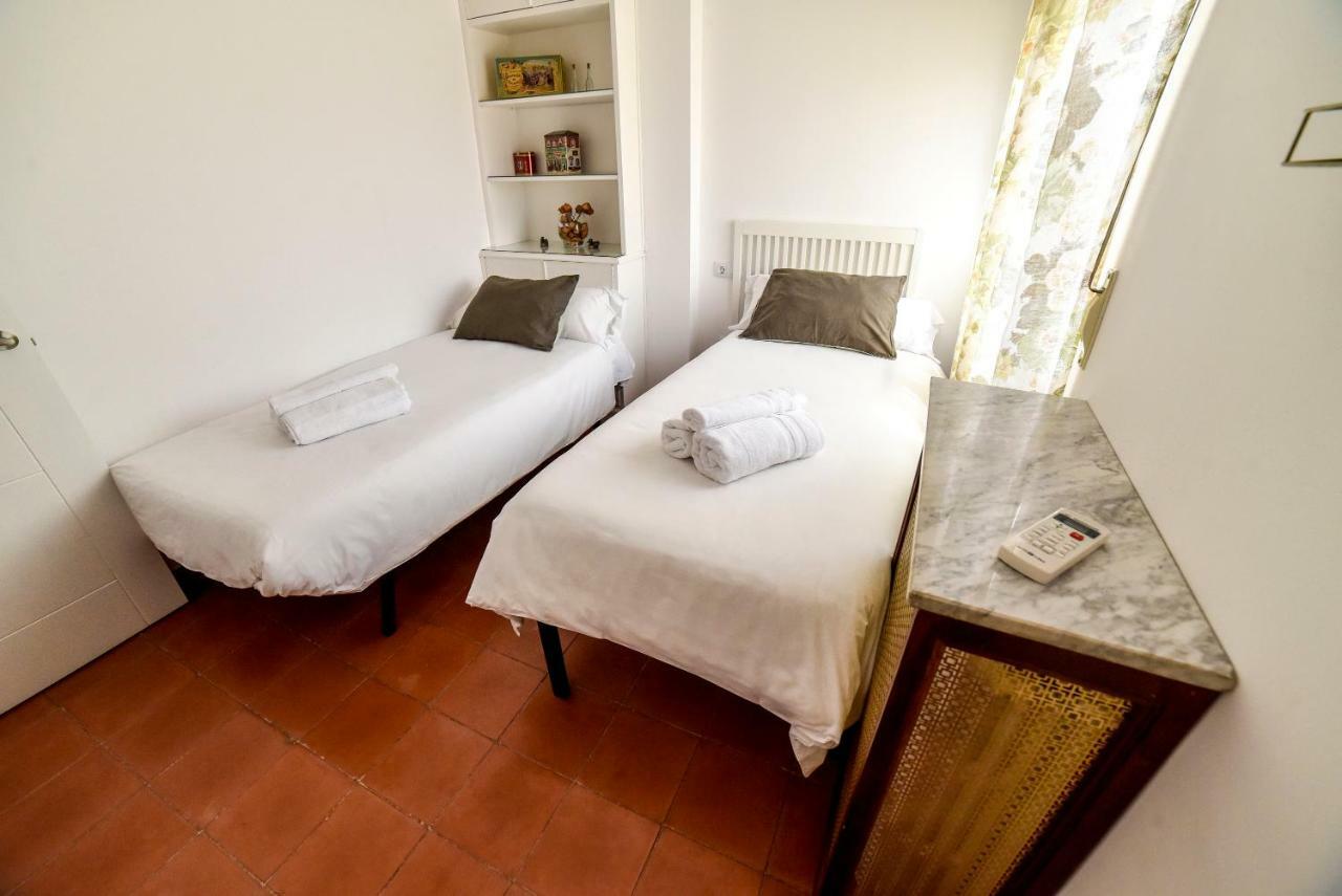 Appartamento Alohamundi Arjona Siviglia Esterno foto
